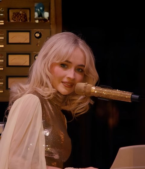 Sabrina Carpenter îşi cere scuze pentru că a confundat un cântec tradiţional arab cu un yodel în timpul concertului de la Coachella - VIDEO