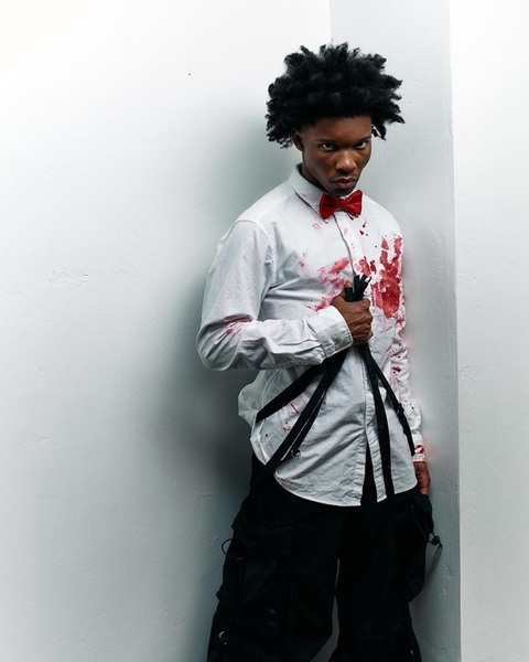 Rapperul D4vd, pus sub acuzare pentru uciderea unei adolescente, după ce în portbagajul maşinii sale a fost descoperit un cadavru dezmembrat