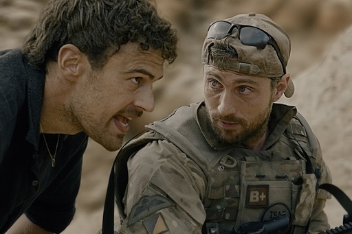 Thrillerul „FUZE: Diversiune explozivă" cu Aaron Taylor-Johnson, Theo James, Sam Worthington şi Dragoş Bucur, în cinematografele din România/ VIDEO