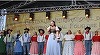 Festivalul Internaţional de Folclor de la Buzău - Americanii au cucerit inimile buzoienilor după ce şi-au încheiat recitalul cu piesa „Doamne, ocroteşte-i pe români”, cântată în limba română - FOTO, VIDEO