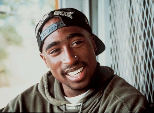 Tupac Shakur a fost ucis în urma unei „răzbunări” între bande, potrivit acuzării