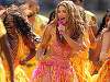Shakira şi Christina Aguilera au fost nevoite să-şi anuleze concertele din Emiratele Arabe Unite din cauza războiului din Orientul Mijlociu