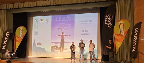 „Iarna de fier”, film despre anduranţǎ şi persistenţa tradiţiilor nomade, a cucerit marele premiu la Alpin Film Festival
