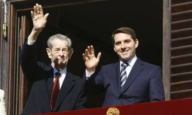 Nicholas Medforth-Mills: Acum, ţara are datoria să se gândească la Regele ei