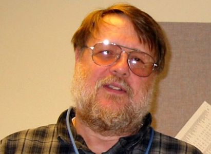 Ray Tomlinson, creatorul e-mailului, a murit la vârsta de 74 de ani