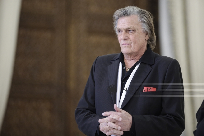 Florin Piersic Va Fi Distins Pentru Intreaga News Ro