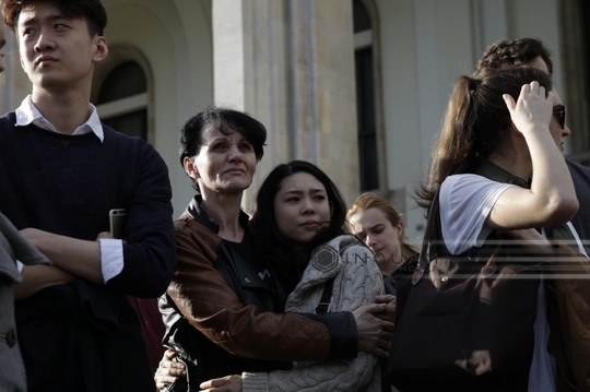 Scandalul de la Opera Naţională Bucureşti - Angajaţii români, către balerinii străini: Afară din ţară! (FOTO: Inquam Photos / Liviu Albei)