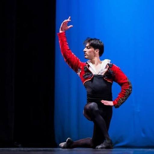 Balerinul Cristian Preda, huiduit de colegi la Opera Naţională: Când mă duc la marile competiţii internaţionale şi câştig medalii, reprezint România