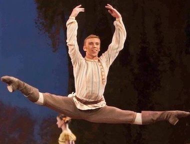 Balerinul Dawid Trzensimiech, care şi-a dat demisia de la Opera Naţională Bucureşti, numit solist al Baletului Naţional din Polonia