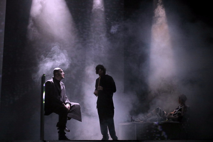 Spectacolul ”Hamlet” pe muzica trupei Subcarpaţi, în premieră la Teatrul Naţional Timişoara