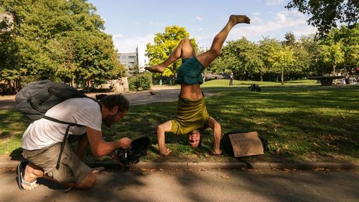 Emisiunea ”Turist cu buget zero” va avea premiera pe 22 mai, la Discovery Channel