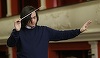 Gabriel Bebeşelea dirijează muzicieni români într-un concert pentru susţinerea Orchestrei de Tineret a Uniunii Europene