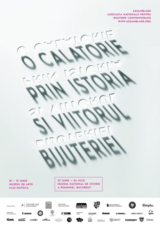 ”O călătorie prin istoria şi viitorul bijuteriei”: 45 de designeri îşi prezintă creaţiile la MNIR