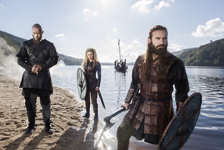 Al patrulea sezon al serialului ”Vikingii” va avea premiera pe History, duminică