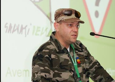 Liviu Mihaiu şi-a luat concediu de la Radio Guerilla, pentru a nu aduce la radio ”ultimul val de nesimpatie”