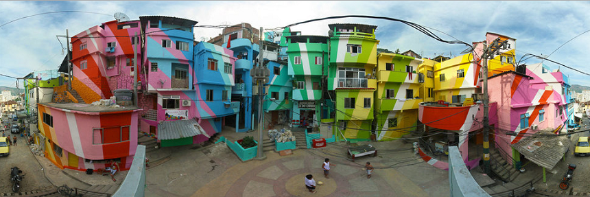 Artişti vizuali din Olanda folosesc pictura pentru a revitaliza mahalaua din Rio de Janeiro. FOTO