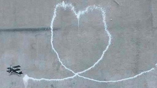 Un desen de Banksy, extras de pe zidul unei clădiri din Liverpool, pentru a fi expus într-un muzeu dedicat artei stradale