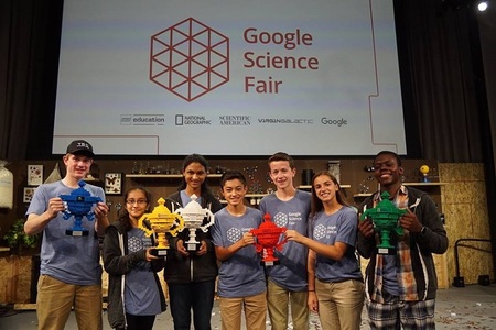 O adolescentă din Africa de Sud a câştigat marele premiu al concursului Google Science Fair 2016 cu o invenţie bazată pe coji de portocale. FOTO, VIDEO