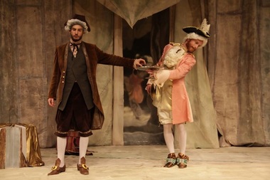 Actorii Teatrului ”Sică Alexandrescu” din Braşov refuză să mai joace; aceştia sunt nemulţumiţi de cum s-a desfăşurat concursul pentru ocuparea postului de manager