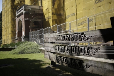 Artişti, cineaşti şi profesori îl susţin pe Niţulescu la conducerea MNŢR; Scrisoare deschisă lui Cioloş: Atitudinea ministrului Culturii nu are precedent, de la Ceauşescu încoace