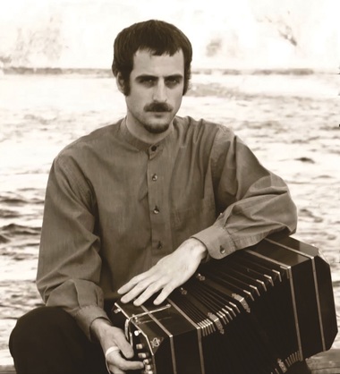 Solistul argentinian Omar Massa şi Orchestra de Cameră Radio deschid stagiunea la Sala Radio cu un concert pentru bandoneon