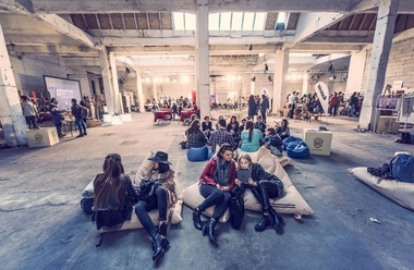 O fostă hală de textile din Bucureşti va fi transformată în stand de design, artă şi gastronomie, pentru Creative Est
