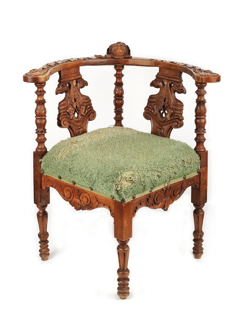 Un scaun sculptat de Constantin Brâncuşi, cu valoare estimată între 70.000 şi 100.000 de euro, vedeta unei licitaţii Artmark
