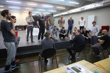 Spectacolul ”Regele Lear” revine pe scena TNB după 46 de ani, cu Mihai Constantin în rolul principal care a fost interpretat de tatăl său