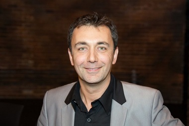 ”Rocky Horror Show”, primul spectacol realizat de regizorul Cosmin Chivu după stabilirea în SUA, pus în scenă la Teatrul Naţional Sibiu