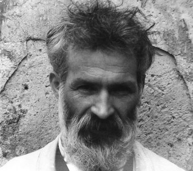 Televiziunea Română marchează 141 de ani de la naşterea lui Constantin Brâncuşi, prin documentare şi filme dedicate sculptorului