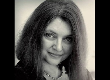 Tatiana Niculescu va citi un fragment din volumul ”Mistica rugăciunii şi a revolverului. Viaţa lui Corneliu Zelea Codreanu“, la Librăria Humanitas de la Cişmigiu