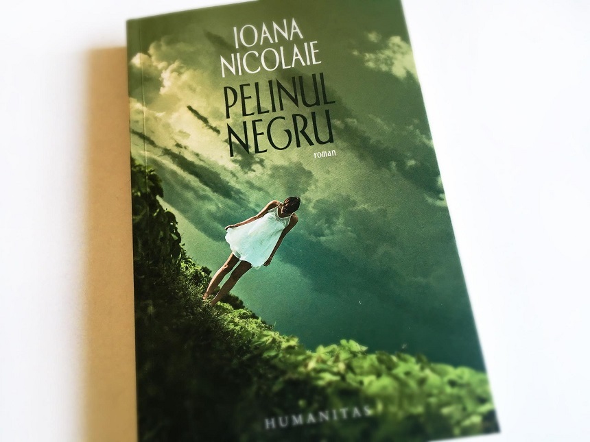 Ioana Nicolaie va lansa "Pelinul negru", un roman despre viaţa post-Cernobîl, dislexie şi şcoli speciale, la Humanitas