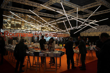 Standul României, între cele mai frumoase spaţii expoziţionale la Livre Paris 2017