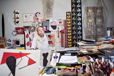 O retrospectivă consacrată artistei Geta Brătescu, la Camden Arts Centre din Londra