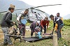 Un serial despre salvatorii alpiniştilor care escaladează vârful Everest, pe Discovery Channel