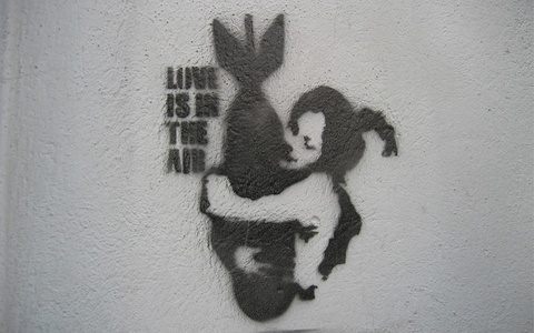 Desene de Banksy, vedetele unei licitaţii dedicate curentului street art, la Los Angeles