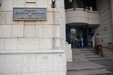 Regulile de desfăşurare în audiovizual a campaniei pentru alegerile locale parţiale din 11 iunie, în dezbatere publică