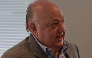 Roger Ailes, fondator şi fost CEO al Fox News, a murit la vârsta de 77 de ani