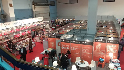 REPORTAJ - Poveşti cu copii şi zâne care trăiesc pe acoperişuri şi drame sociale nordice, oferta scriitorilor suedezi la Bookfest - FOTO