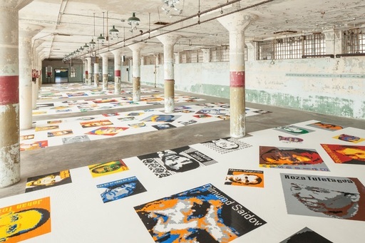 Artistul chinez Ai Weiwei a realizat 176 de portrete ale unor disidenţi faimoşi din piese Lego