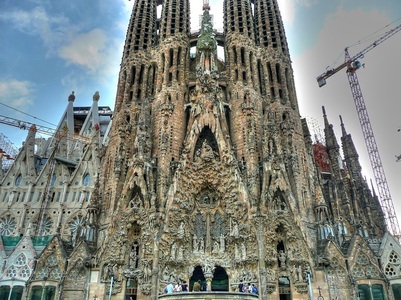 Finalizarea catedralei Sagrada Familia nu este o prioritate pentru primăria Barcelonei. Autorităţile refuză extinderea monumentului