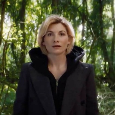 Ziarele The Sun şi Mail Online, criticate după ce au publicat imagini nud cu Jodie Whittaker, prima femeie care va interpreta rolul principal din serialul ”Doctor Who”