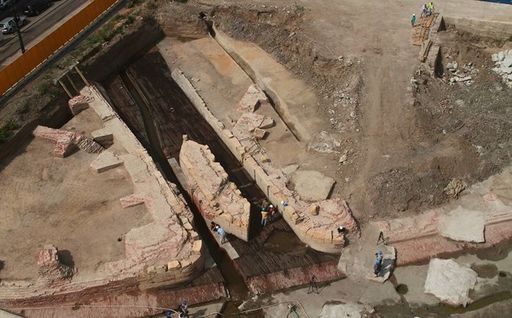 Nouă morminte din epoca bronzului, descoperite în judeţul Buzău. Obiectele găsite vor fi restaurate şi expuse la Muzeul Judeţean