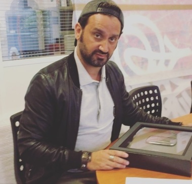 O televiziune franceză a fost amendată cu 3 milioane de euro în urma unei glume cu caracter homofob