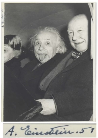 Fotografia memorabilă în care Albert Einstein scoate limba, adjudecată pentru 125.000 de dolari