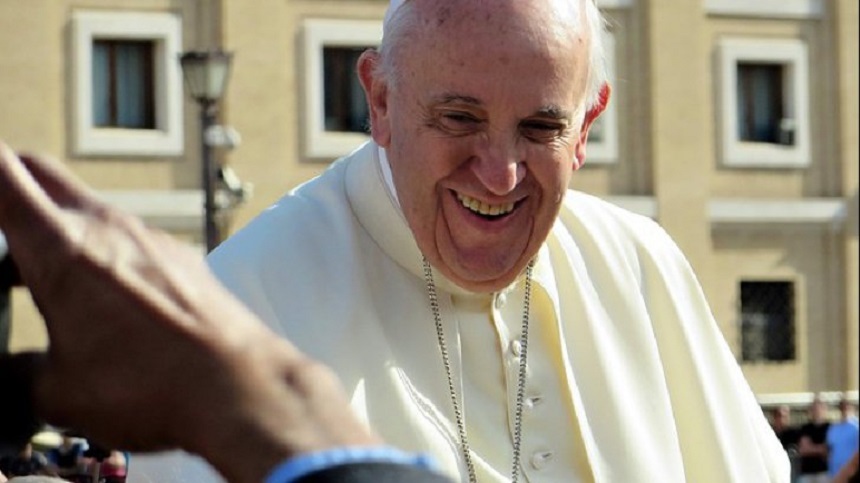 Papa Francisc va fi întâmpinat la Bogota cu un imn pe ritmuri de rap