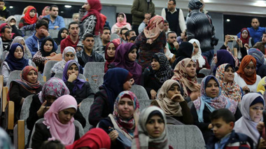 Gaza: Câteva sute de persoane au asistat la prima proiecţie de film din ultimii 30 de ani care a avut loc într-un cinema