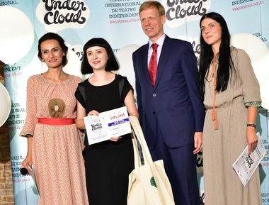 Spectacolul "Menajeria de sticlă", produs de Teatrul Point, desemnat cel mai bun spectacol la festivalul Undercloud 10