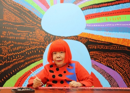 Legendara artistă Yayoi Kusuma, contemporana lui Andy Warhol, va avea un muzeu la Tokyo - FOTO
