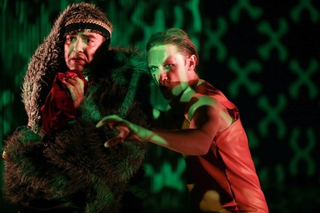 ”Apa vie”, un spectacol de teatru-dans contemporan după poveştilor fraţilor Grimm, va avea premiera la Teatrul Mic
